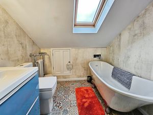 Photo 6- click for photo gallery